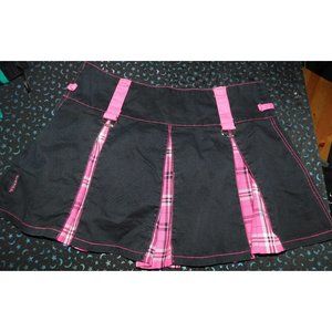 Tripp Discontinued Y2K Black And Pink Plaid Pleated Mini Skirt